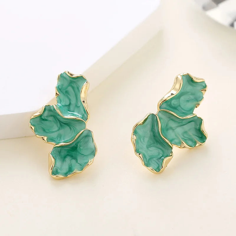 Fashion Sweet Geometric Enamel Gold Color Flower Stud Earrings Women Elegant Jewelry Fresh Blue Green White Red Pink Earrings