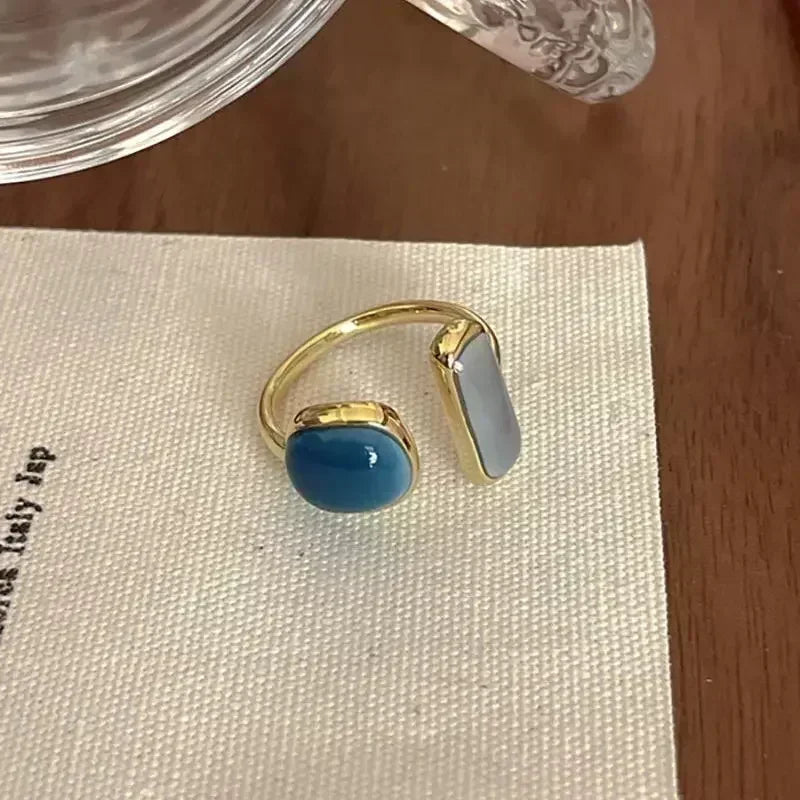 Vintage Originality String of Beads Elastic Cord Heart Shape Shell Pendant Rings for Women Elegant Round Bead Rings Jewelry Gift